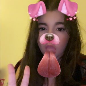 Meet your Posher, Mila